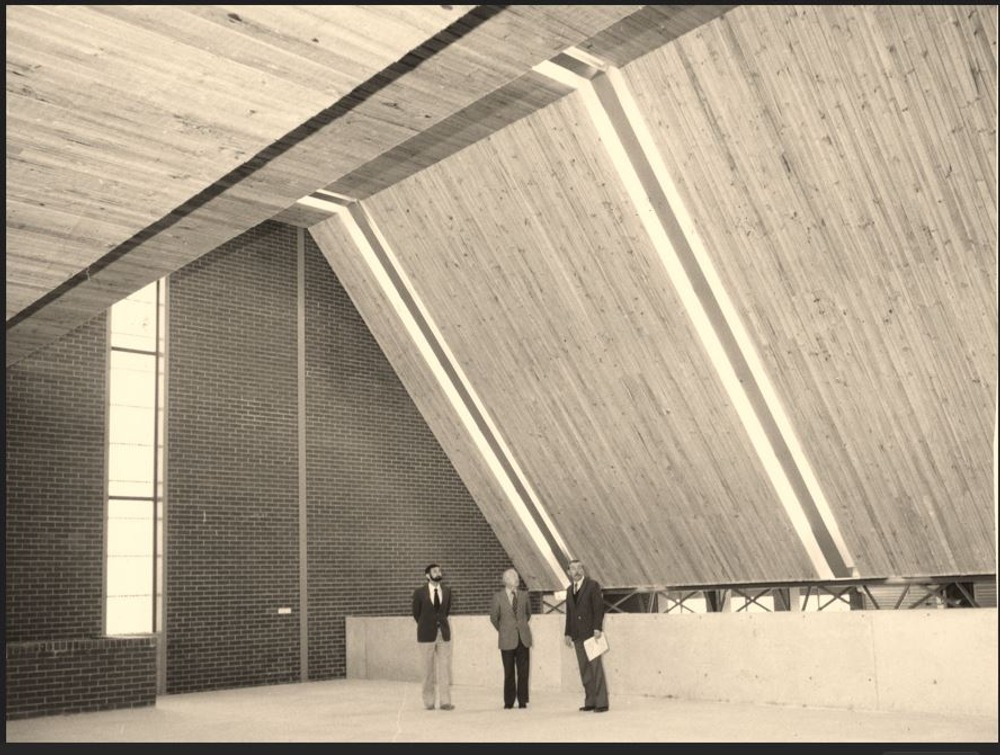 DESIGN TOUR: Explore Taglietti's Architecture