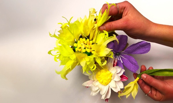 FLORIADE WORKSHOP: Crepe Paper Native Flower Making 
