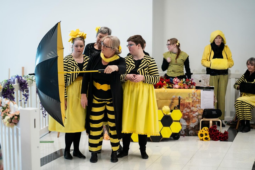 DANCE: Buzzz ACT