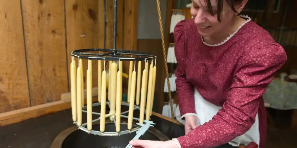WORKSHOP: Hand-Dipped Beeswax Candles | Turn Back Time 2026